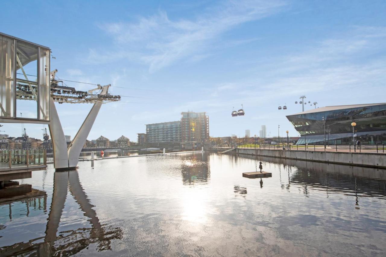 Excel 3 Bedroom Apartment Near City Airport And O2 Arena Лондон Экстерьер фото