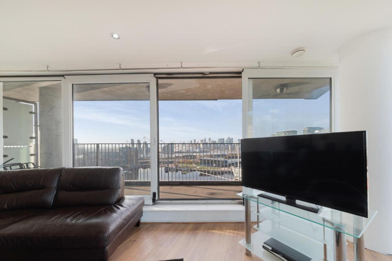 Excel 3 Bedroom Apartment Near City Airport And O2 Arena Лондон Экстерьер фото